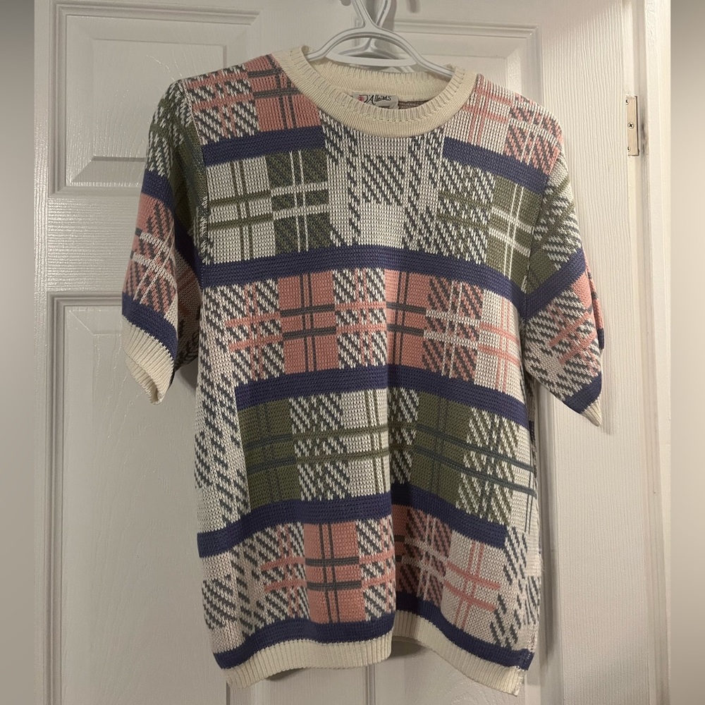 Vintage knit T-shirt sweater patch By D’Allairds size m